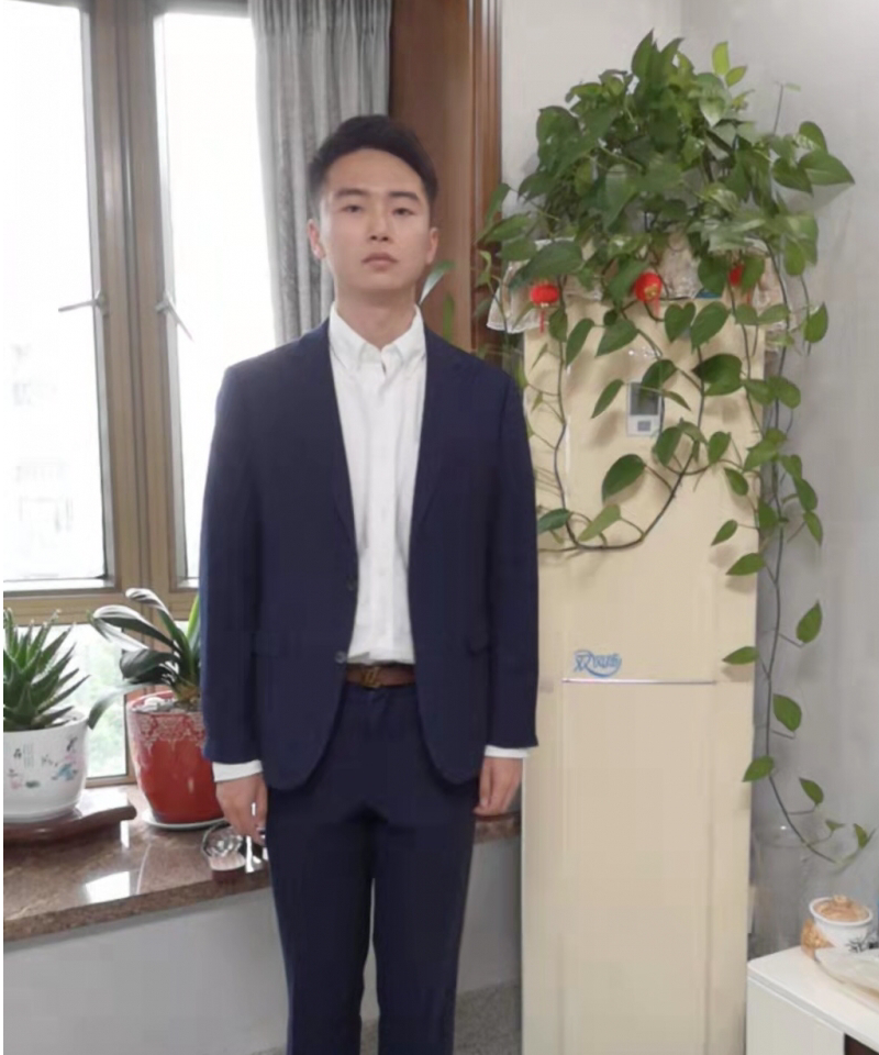李文富